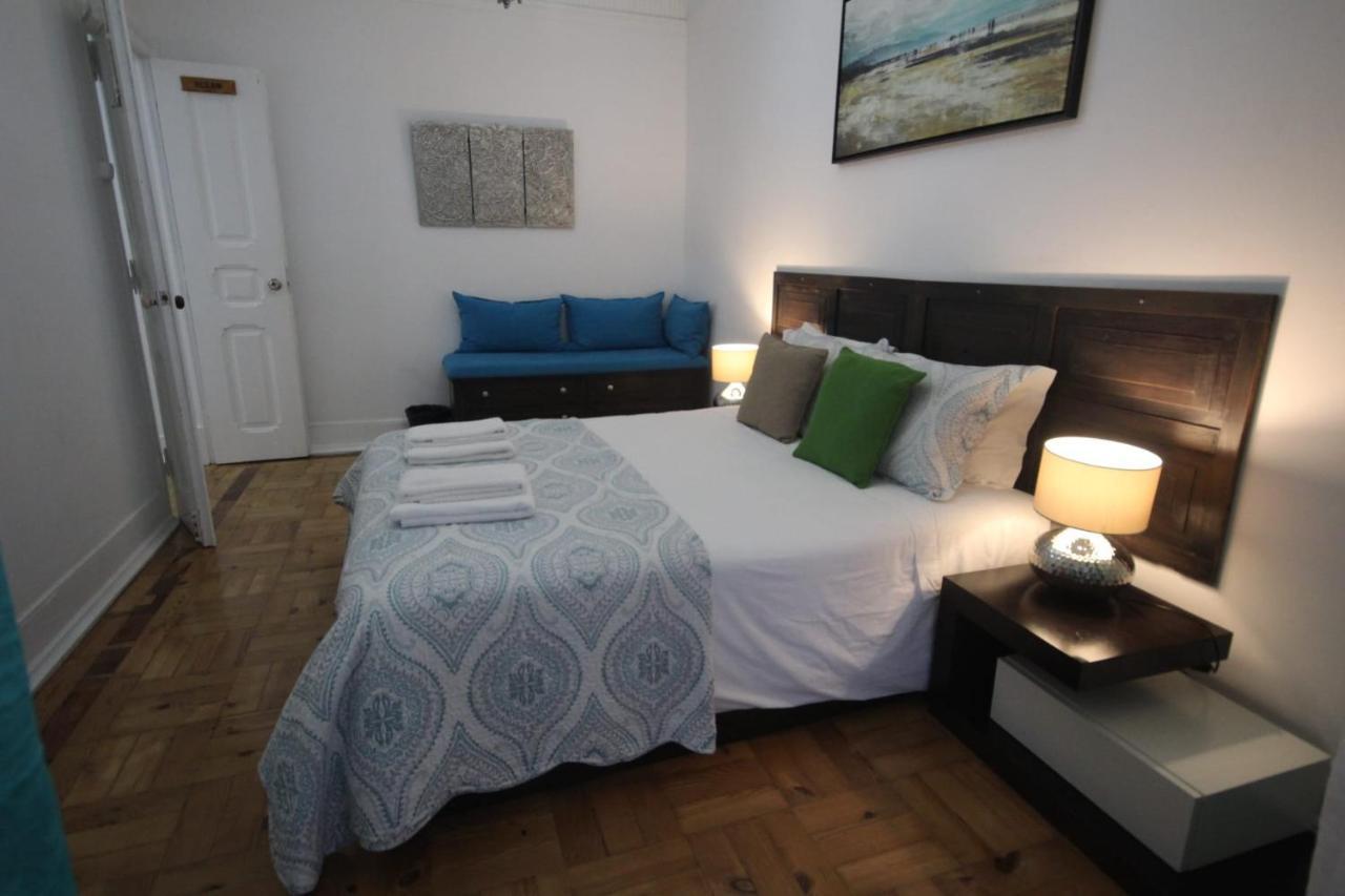 Ocean M1 R4 - Large Double Room With Shared Bathroom In City Center Lisboa Kültér fotó
